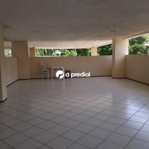 Apartamento à venda no Cambeba: