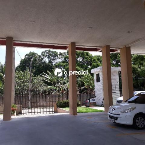 Apartamento à venda no Cambeba: