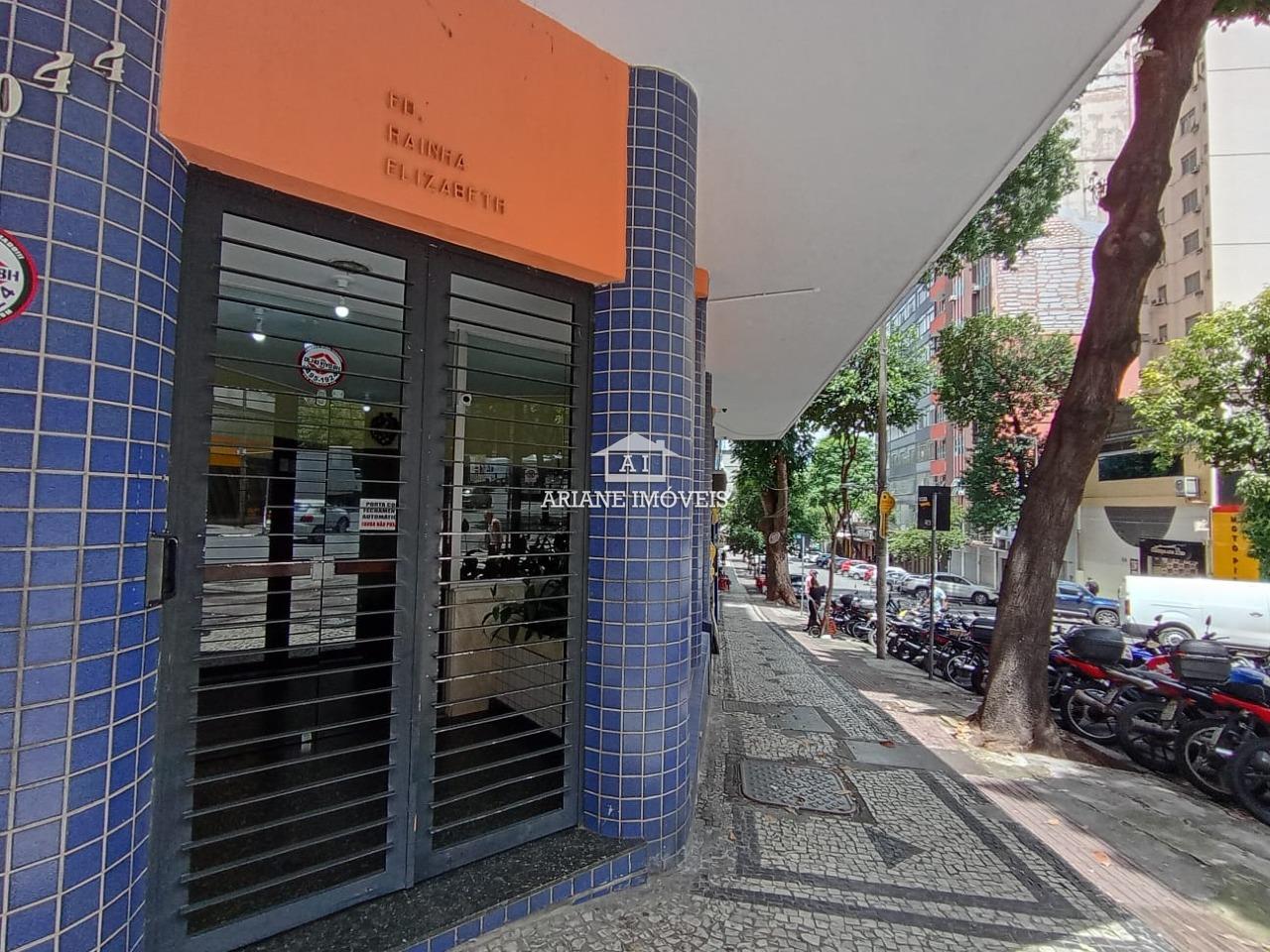 Apartamento, 3 quartos, 130 m² - Foto 2