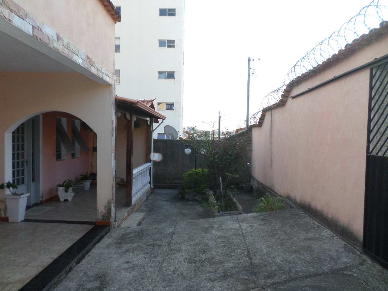 Casa À Venda Localizado No Bairro Goiânia Em Belo Horizonte, Mg