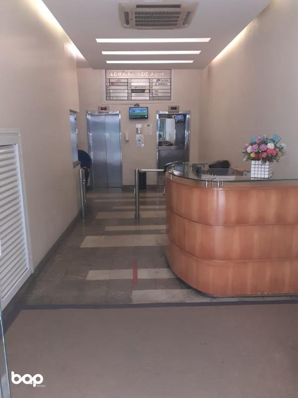 Andar corrido- para aluguel- Bairro Centro- R$120,00-: 