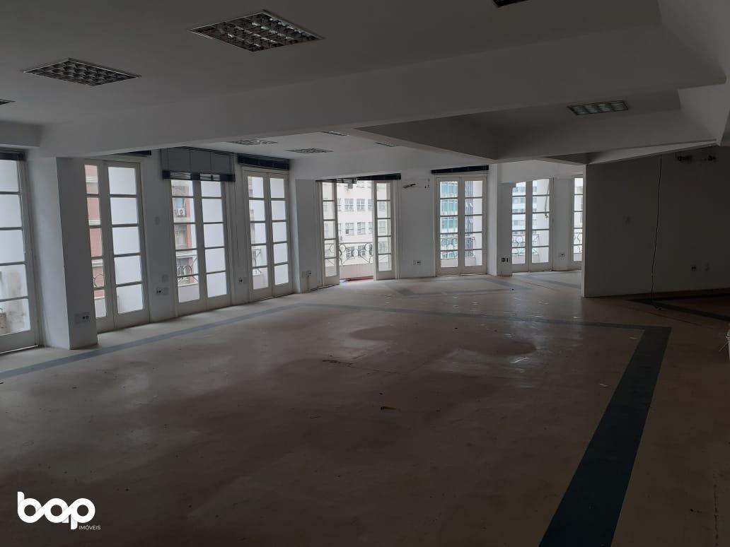 Andar corrido- para aluguel- Bairro Centro- R$120,00-: 