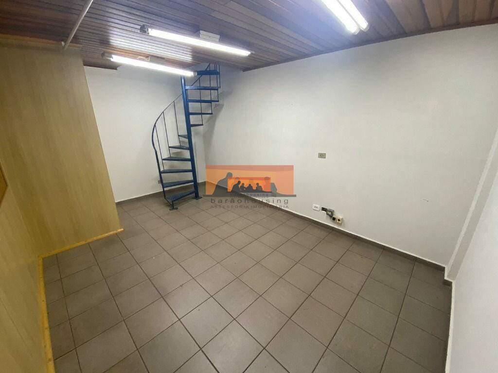 Sala à venda no Vila Santa Isabel: 