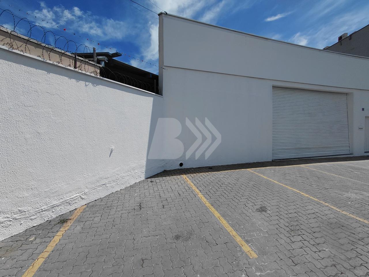 Salão Comercial para aluguel no Vila Independência: 