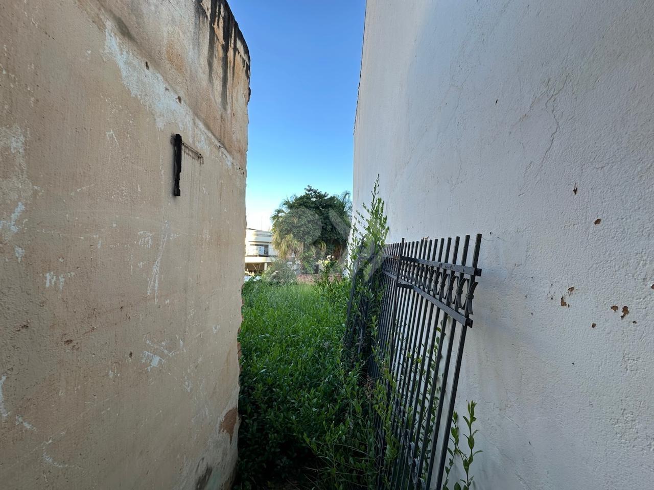 Terreno à venda no Centro: 