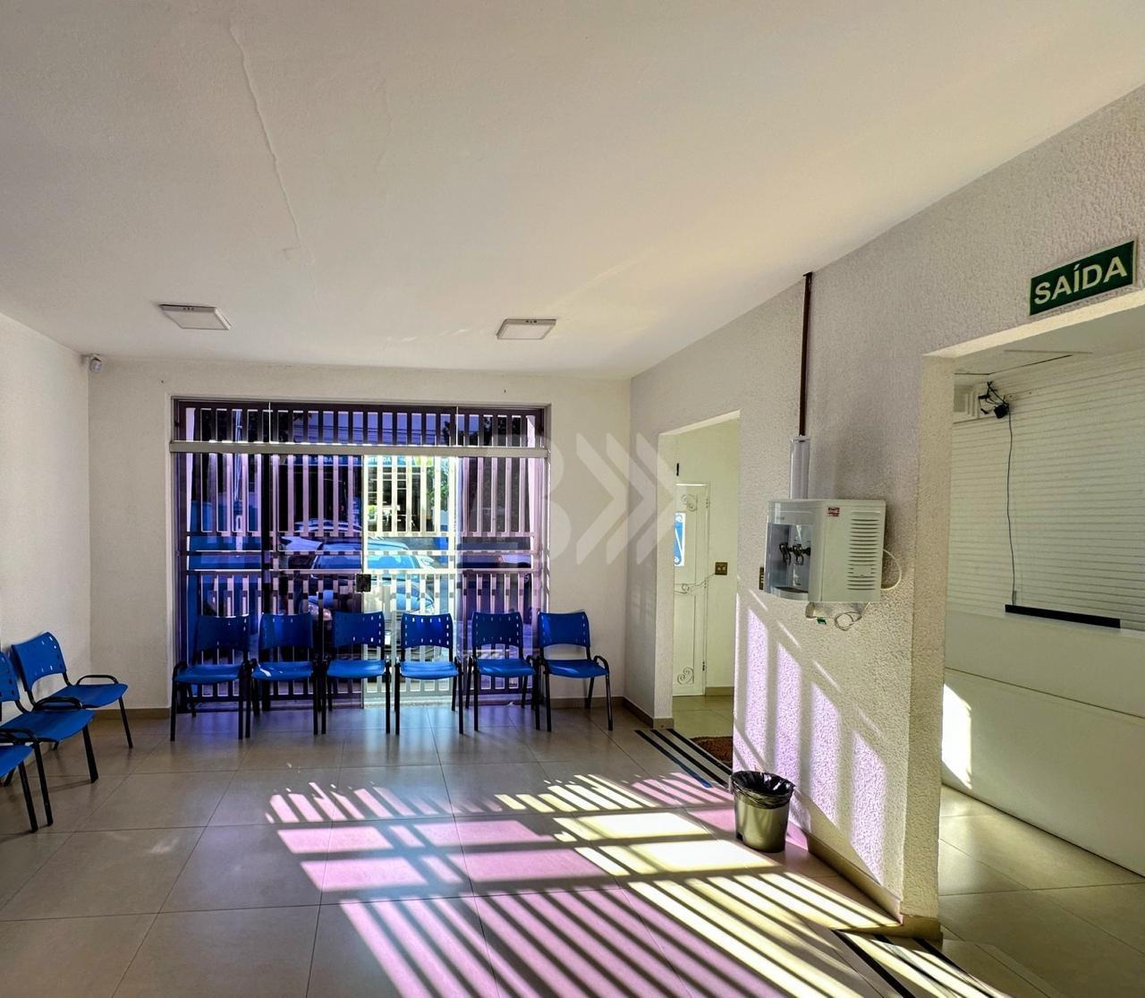 Predio Comercial à venda no Centro: 