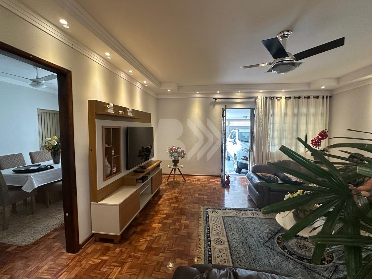 Casa Residencial à venda no Nova América: 