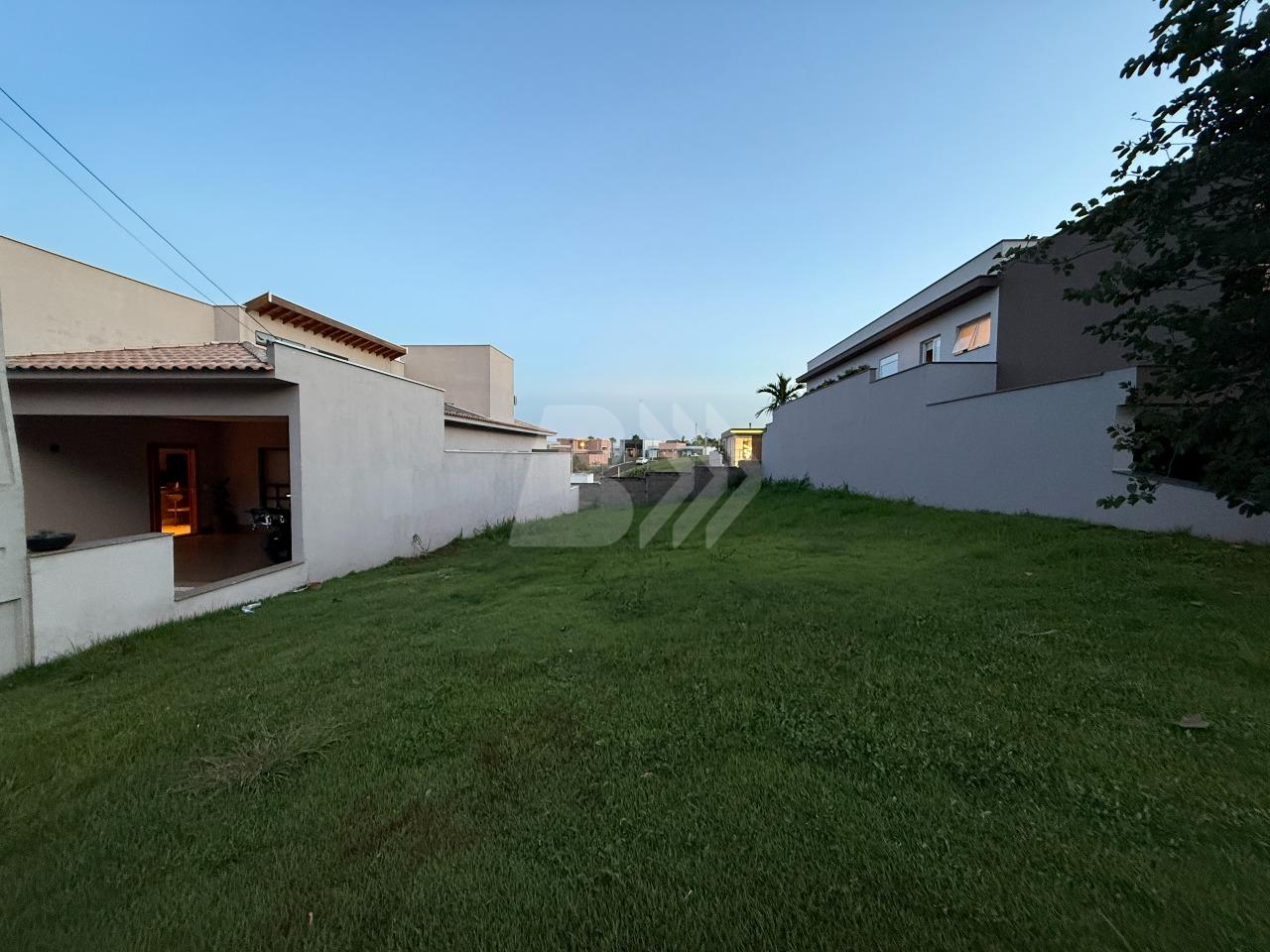 Terreno em Condomínio à venda no Ondas: 