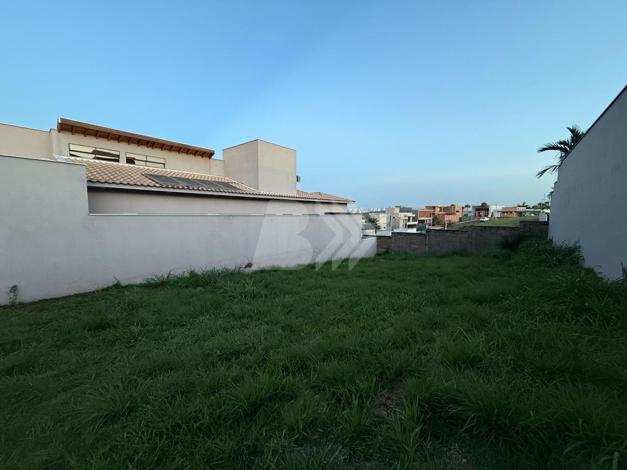 Terreno em Condomínio à venda no Ondas: 