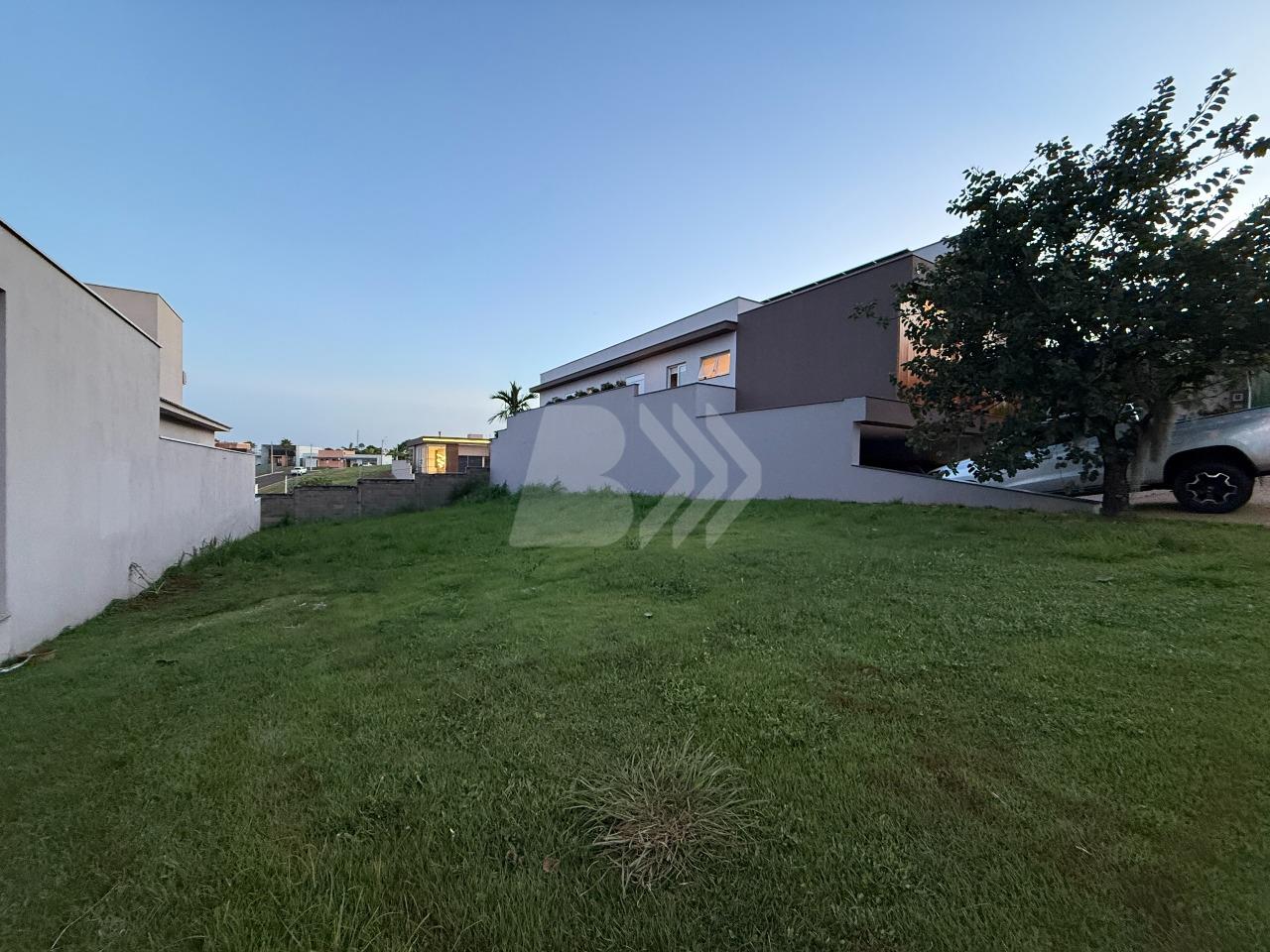 Terreno em Condomínio à venda no Ondas: 