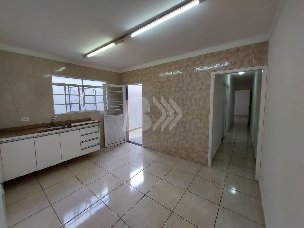 Casa Residencial à venda no Santa Terezinha: 