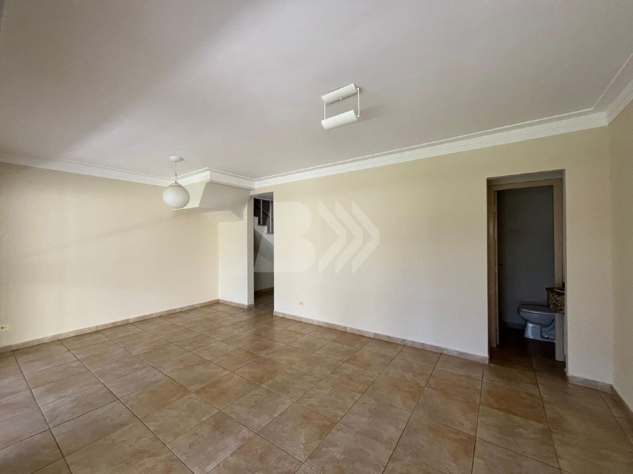 Casa de Condomínio para aluguel no Campestre: 