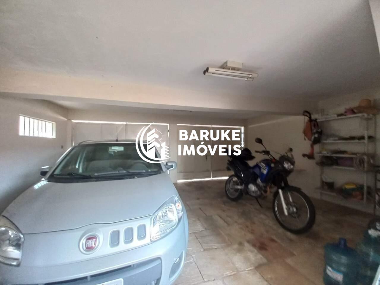 Casa à venda no bairro Jardim Pau PretoIndaiatuba: Garagem