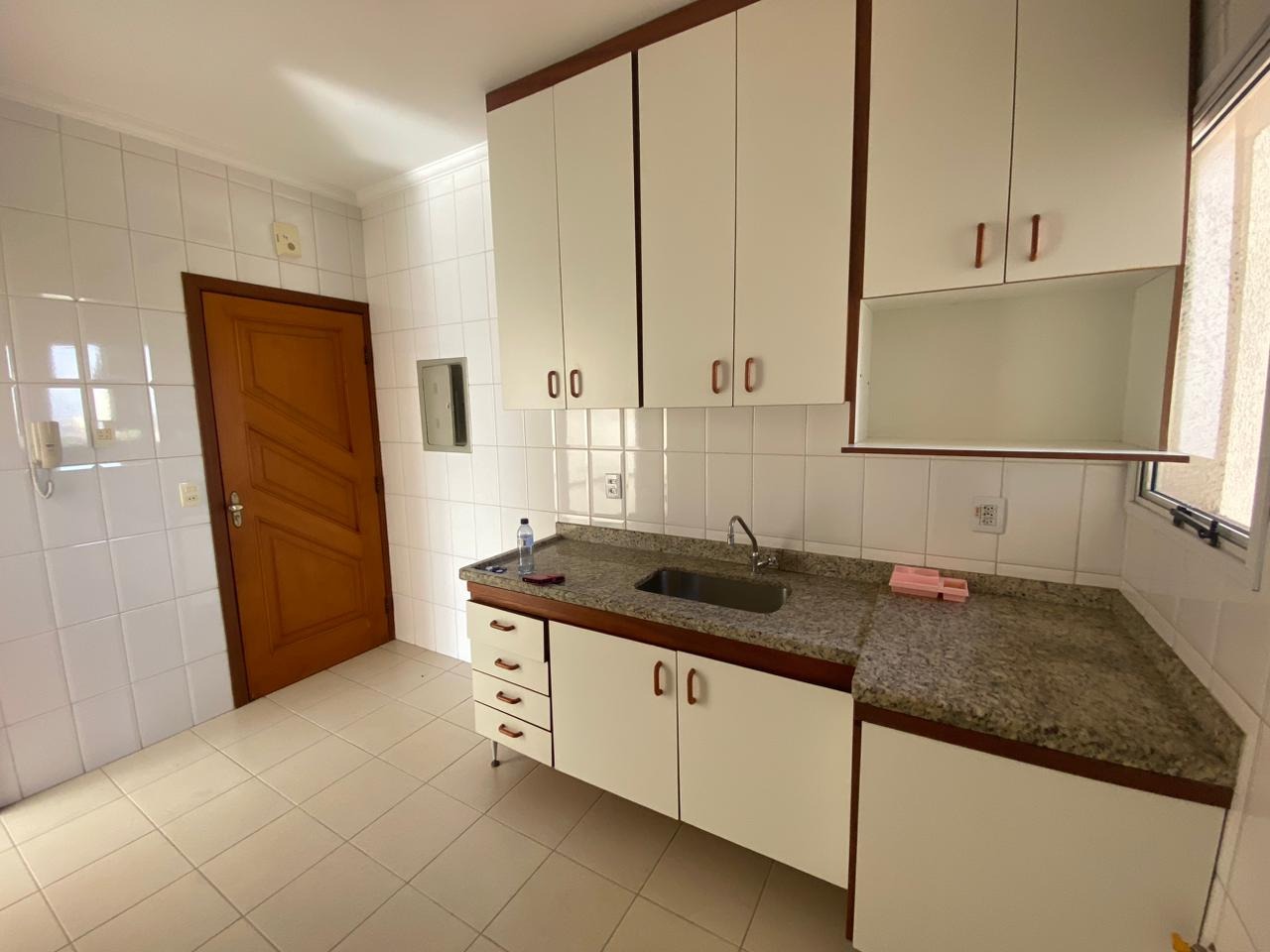 Apartamento à venda no bairro CENTROIndaiatuba: 