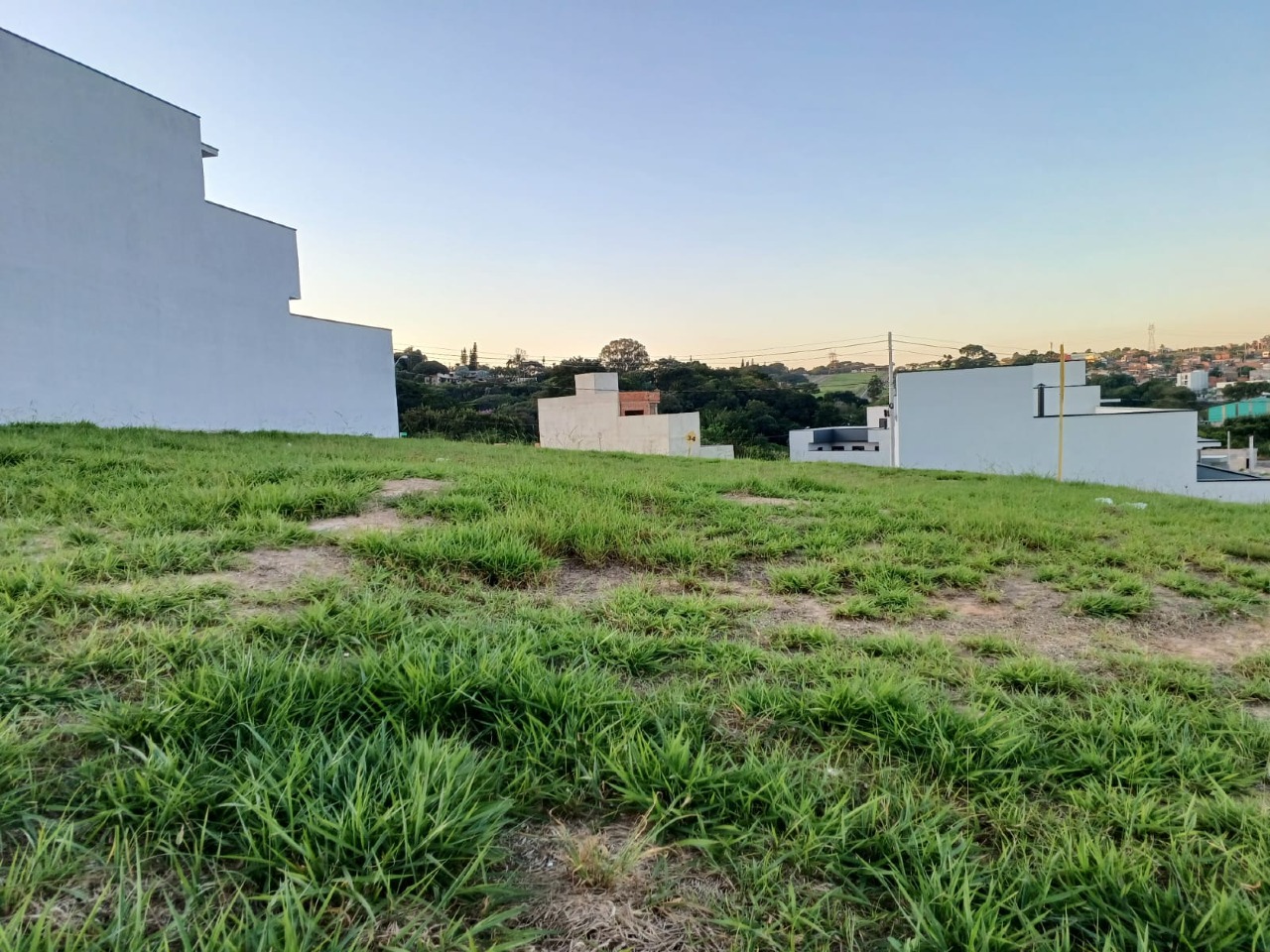 Terreno à venda no bairro LOTEAMENTO PARK GRAN RESERVEIndaiatuba: 