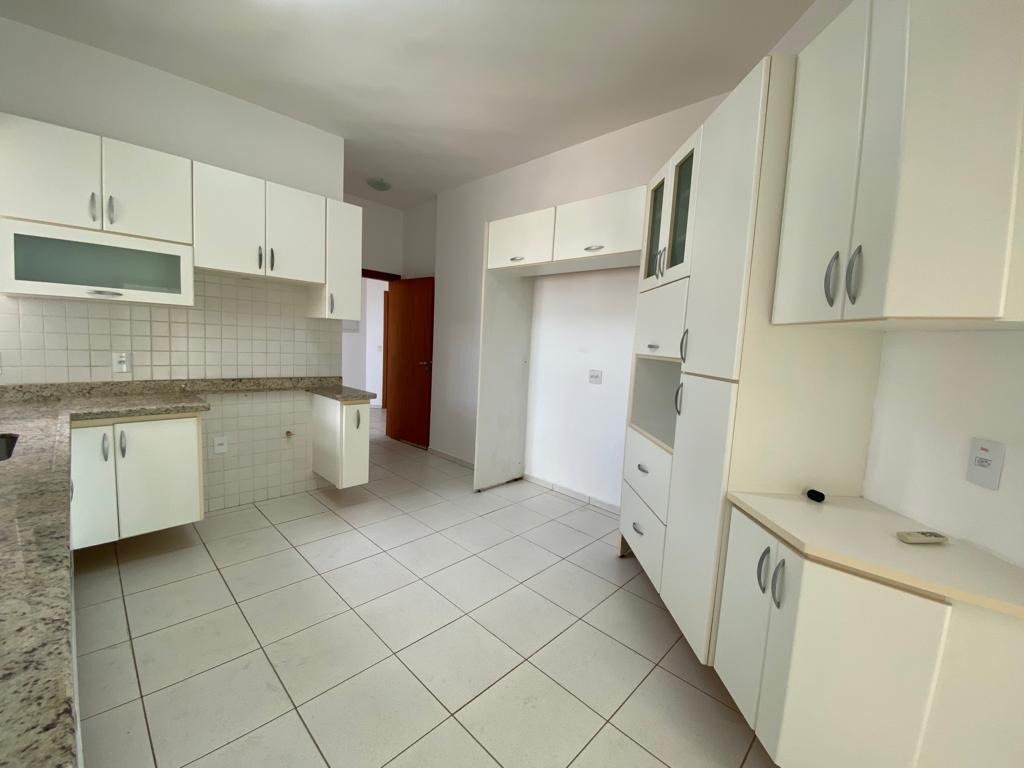 Apartamento para aluguel no bairro CENTROIndaiatuba: Cozinha