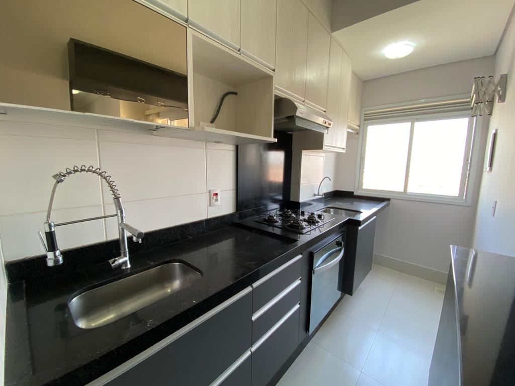 Apartamento para aluguel no bairro JARDIM SANTIAGOIndaiatuba: 