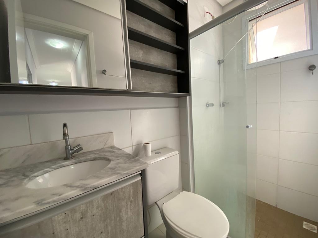 Apartamento para aluguel no bairro JARDIM SANTIAGOIndaiatuba: 