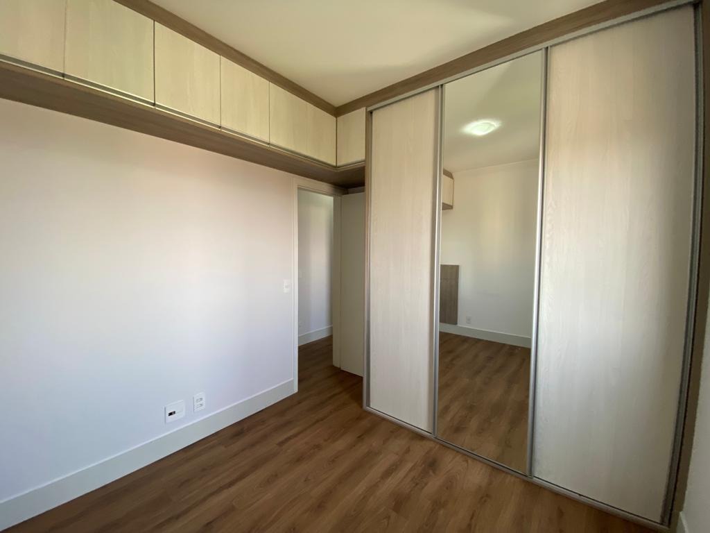 Apartamento para aluguel no bairro JARDIM SANTIAGOIndaiatuba: 