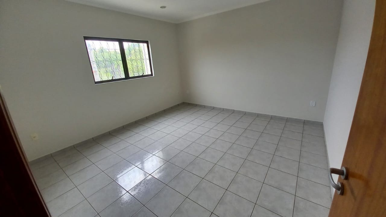 Galpão para aluguel no bairro JARDIM SANTA RITAIndaiatuba: Sala Superior