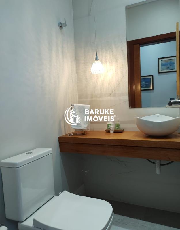 Casa de condomínio à venda no bairro JARDIM RESIDENCIAL DONA LUCILLAIndaiatuba: 