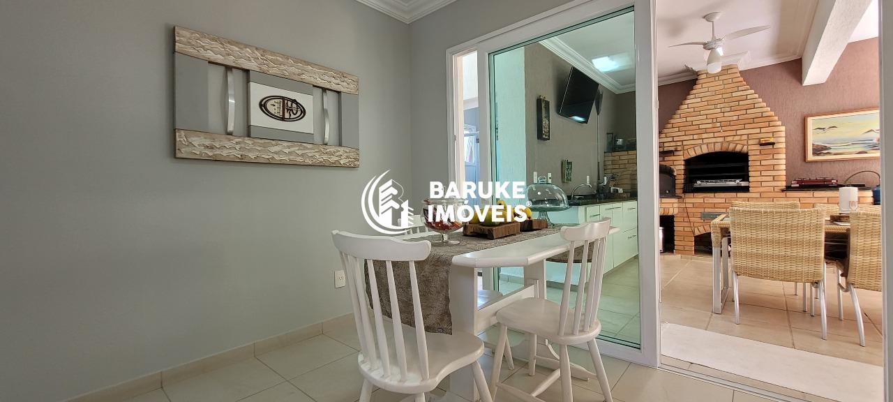 Casa de condomínio para aluguel no bairro JARDIM VILA PARADISOIndaiatuba: 