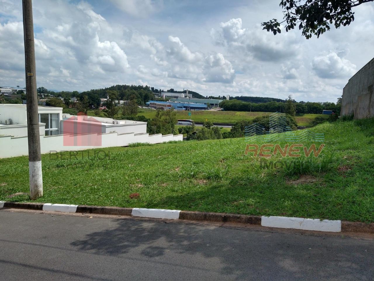 Terreno em condomínio à venda Condomínio Villa Lombarda em Valinhos: Villa Lombarda, terreno