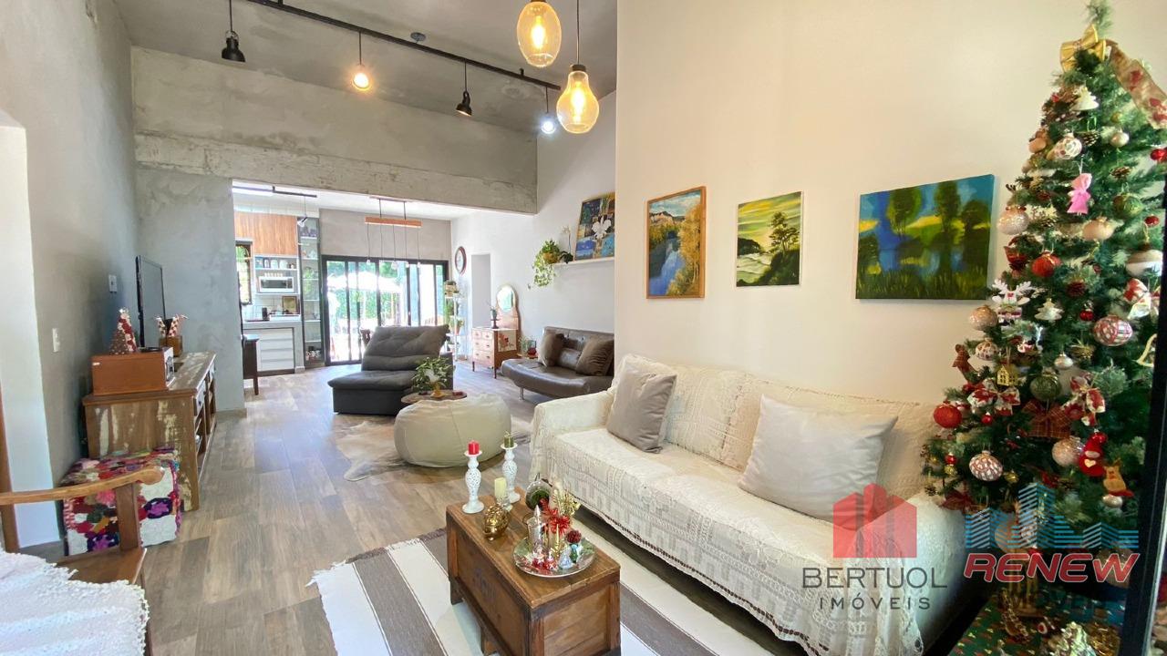 Casa à venda Condomínio Chácaras do Lago em Vinhedo: Condomínio Chácaras do Lago