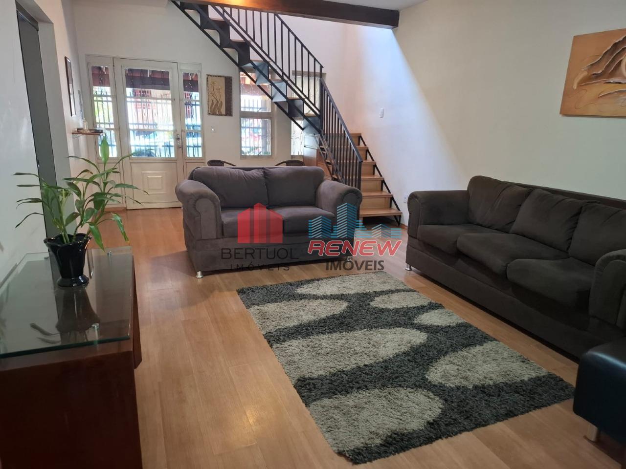 Casa à venda Centro em Vinhedo: Sala de Estar