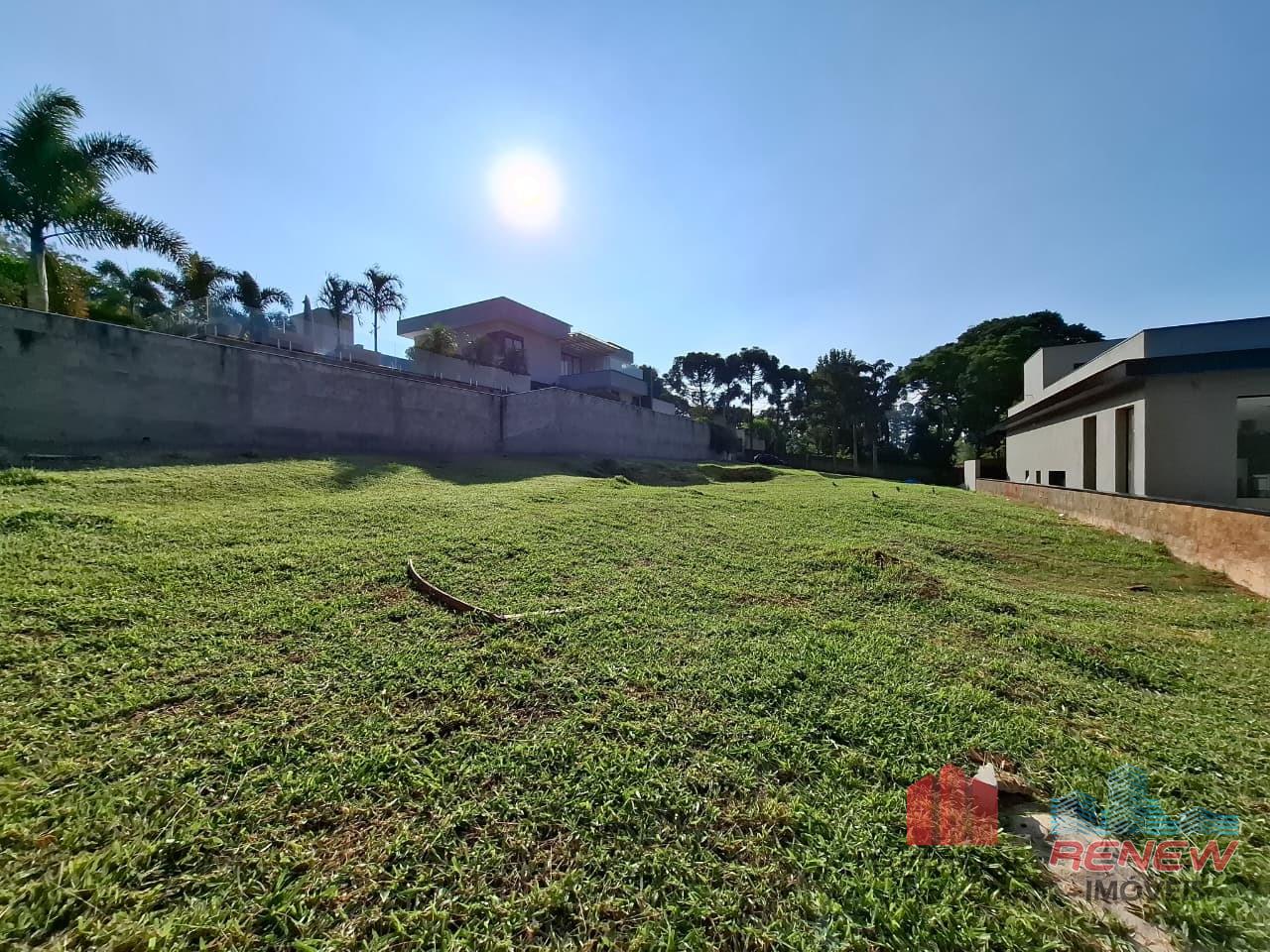 Terreno em condomínio à venda Condomínio Villa D’oro em Vinhedo: 