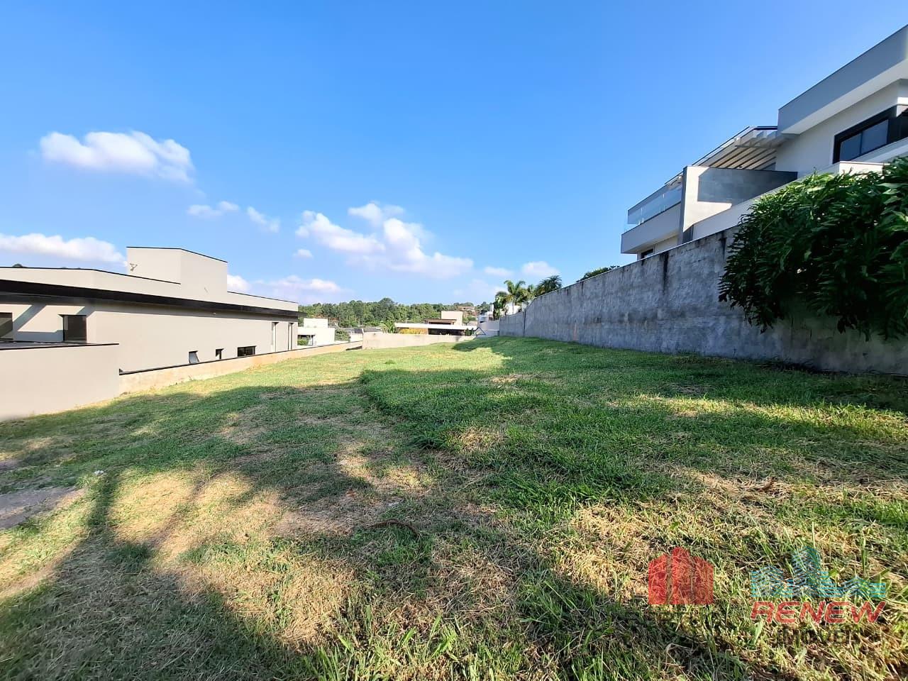 Terreno em condomínio à venda Condomínio Villa D’oro em Vinhedo: 