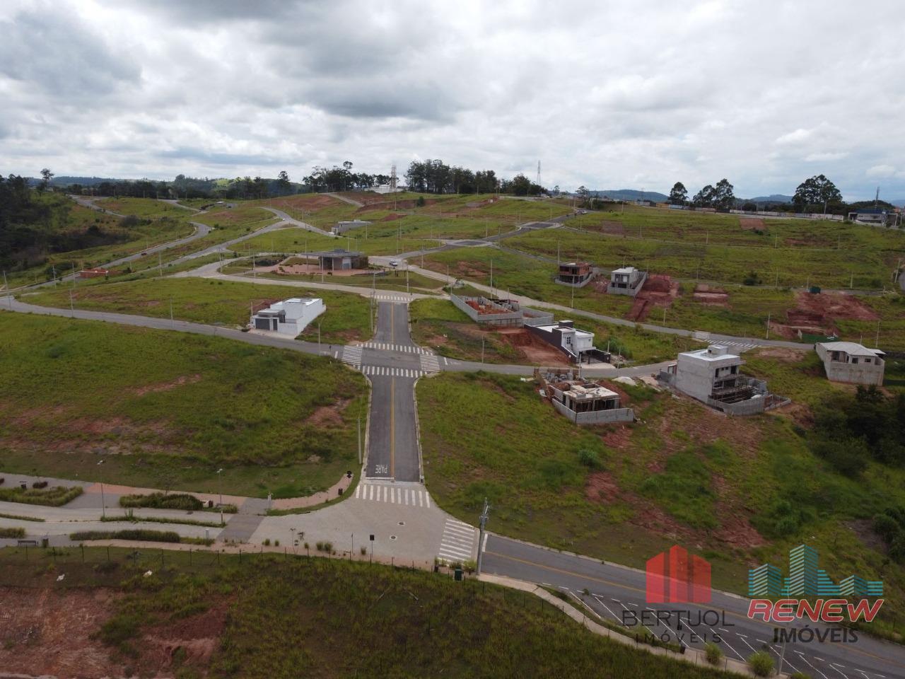 Terreno à venda villaggio bellano em Itatiba: 