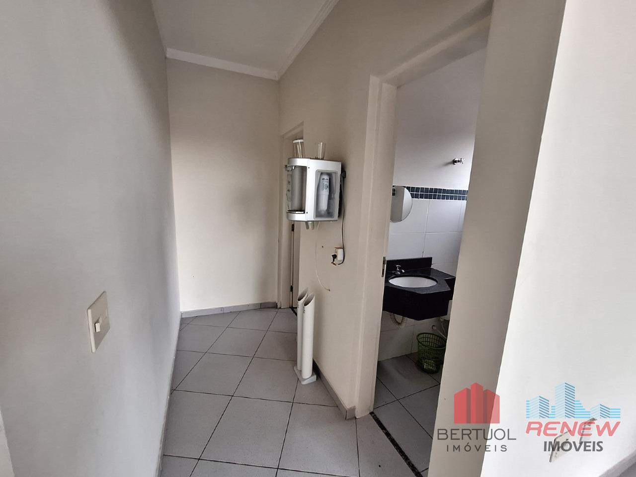 Sala para aluguel Vila São José em Valinhos: 