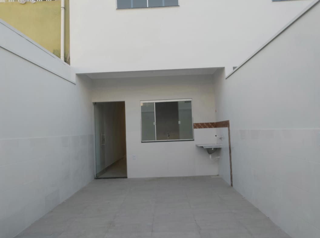 Casa à venda no Vila Bretas: 7BC7D7EB-1D65-4177-9BF9-C4F5DE287877 - Marcos Duarte.jpeg