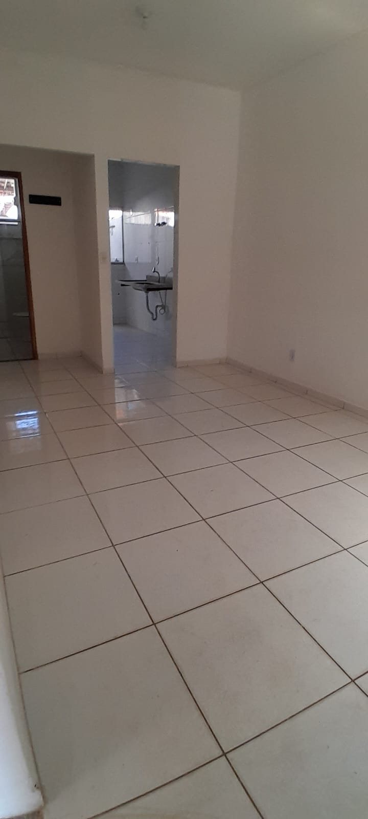 Casa à venda no Tiradentes: sc_imagens_01761096011ceb6fe5be18b9a080cc74.jpg