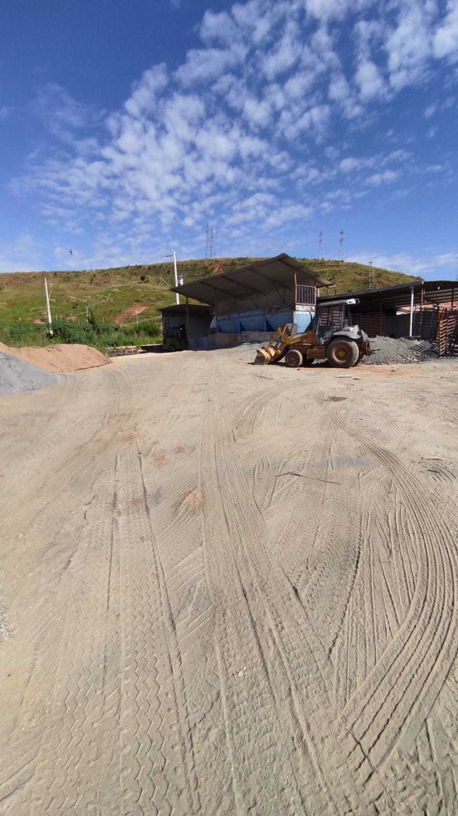 Chácara à venda no Embauba: AnyConv.com__826caaef-d610-417e-bee7-3f43ee1814a2 - Ronald Gonçalves.jpg