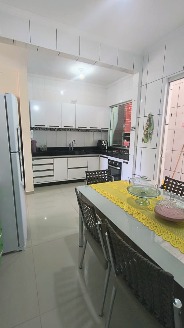 Casa à venda no Vila Bretas: sc_imagens_1fd2ff0f11b7aa4b9ca8ac9f9a16b04b.jpg