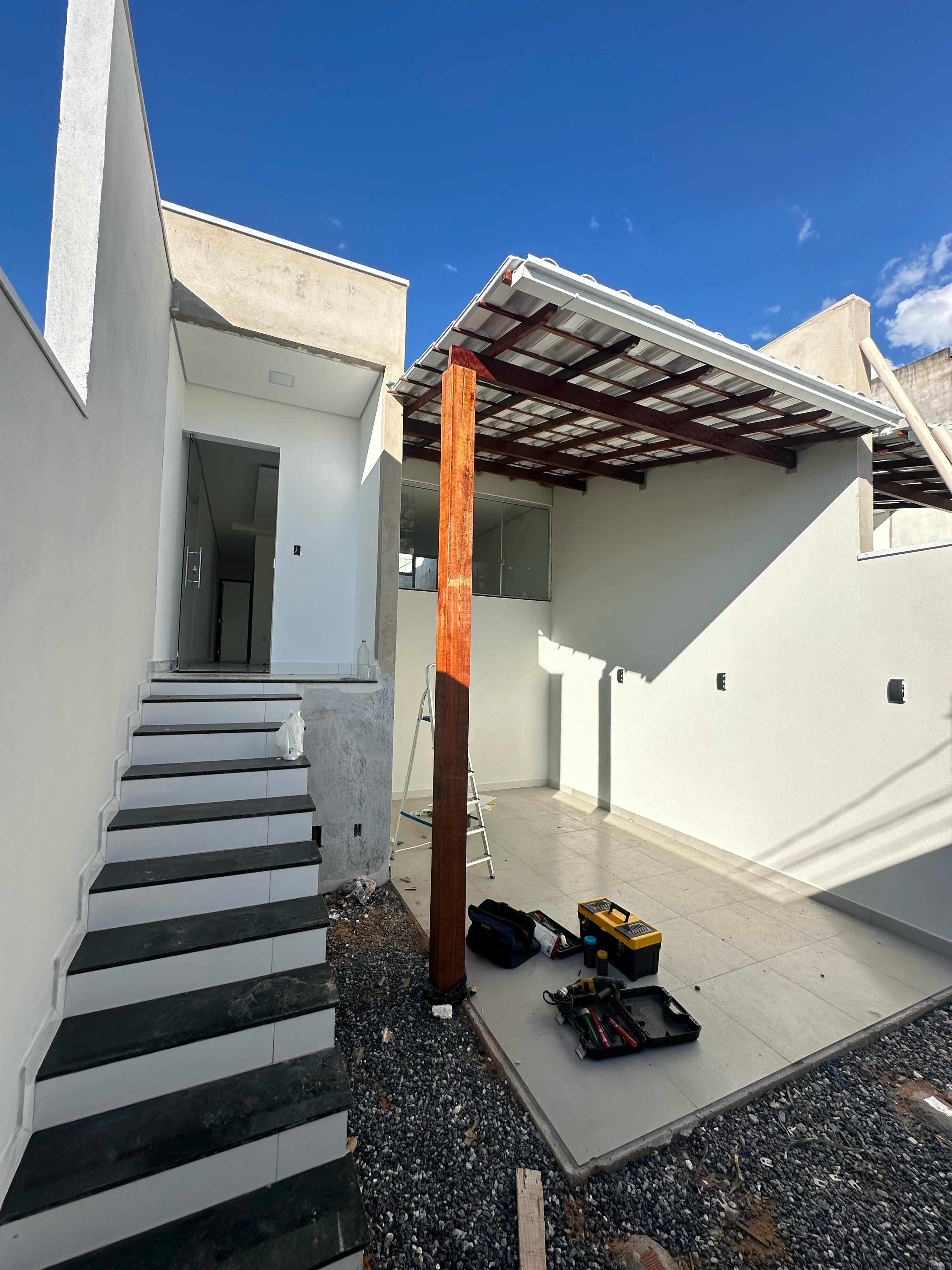 Casa à venda no Caravelas: sc_imagens_30e111700cfb330858bf2e7ee6fd0292.jpg