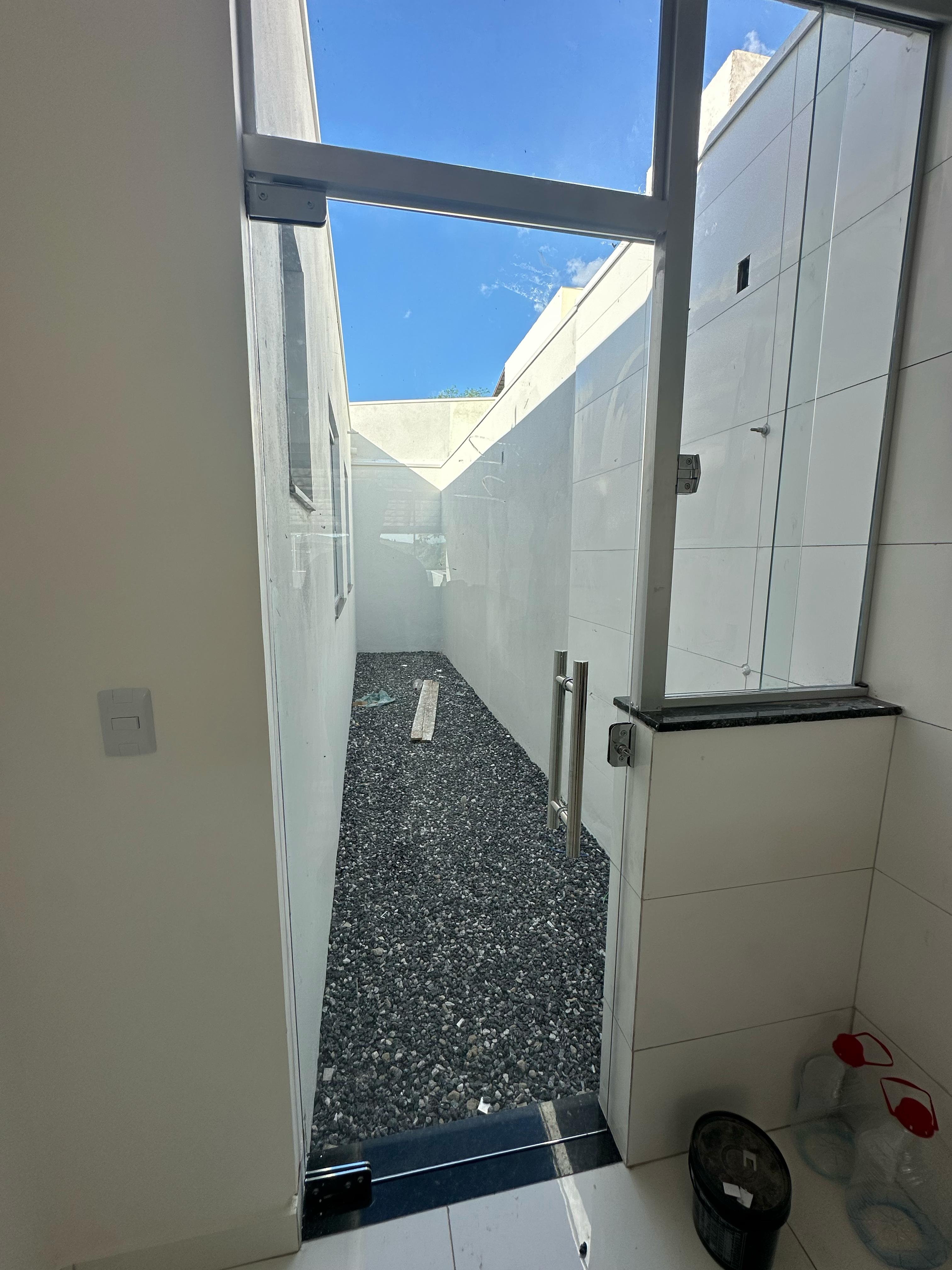 Casa à venda no Caravelas: sc_imagens_45102471b47b13f6d2118f8e54149dc9.jpg