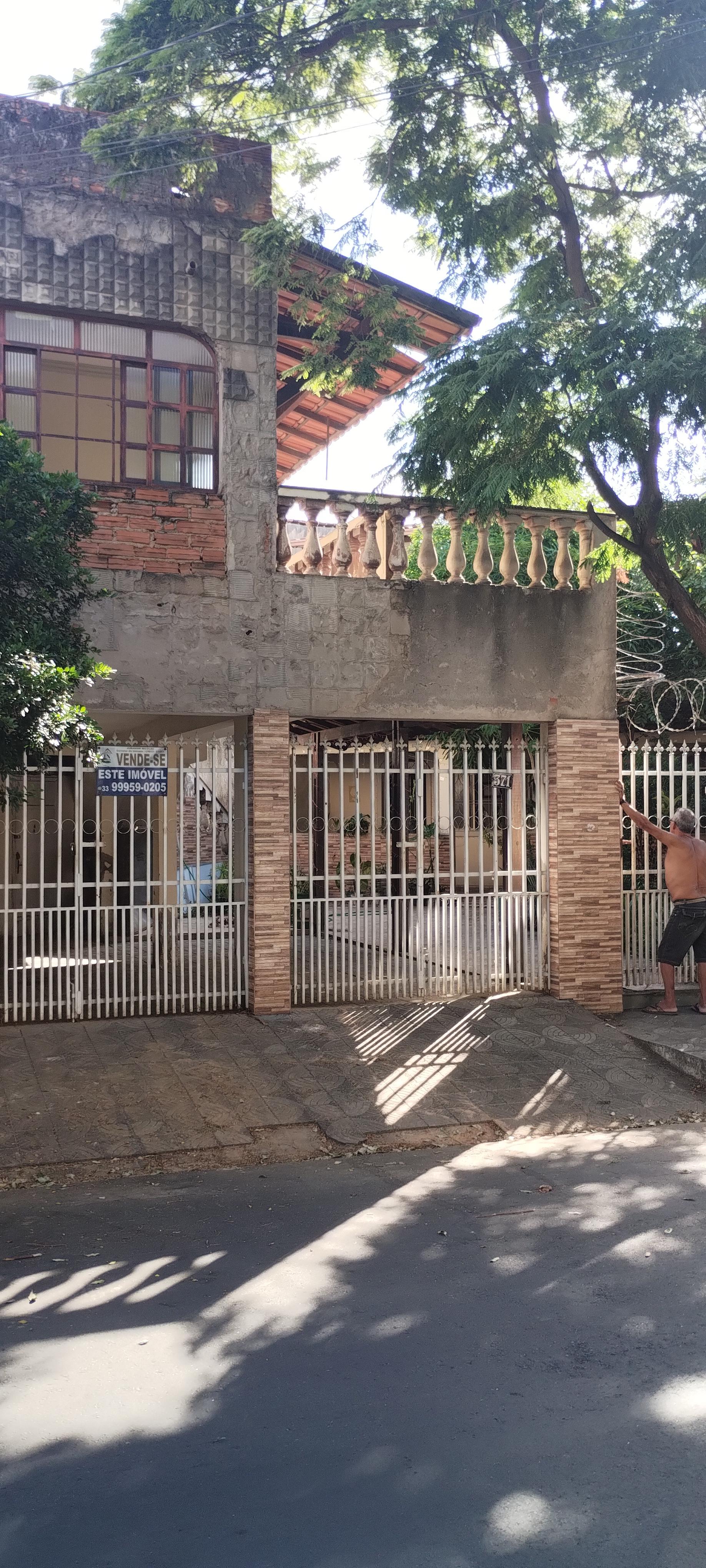 Casa à venda no Lourdes: 4823-5-40.jpg