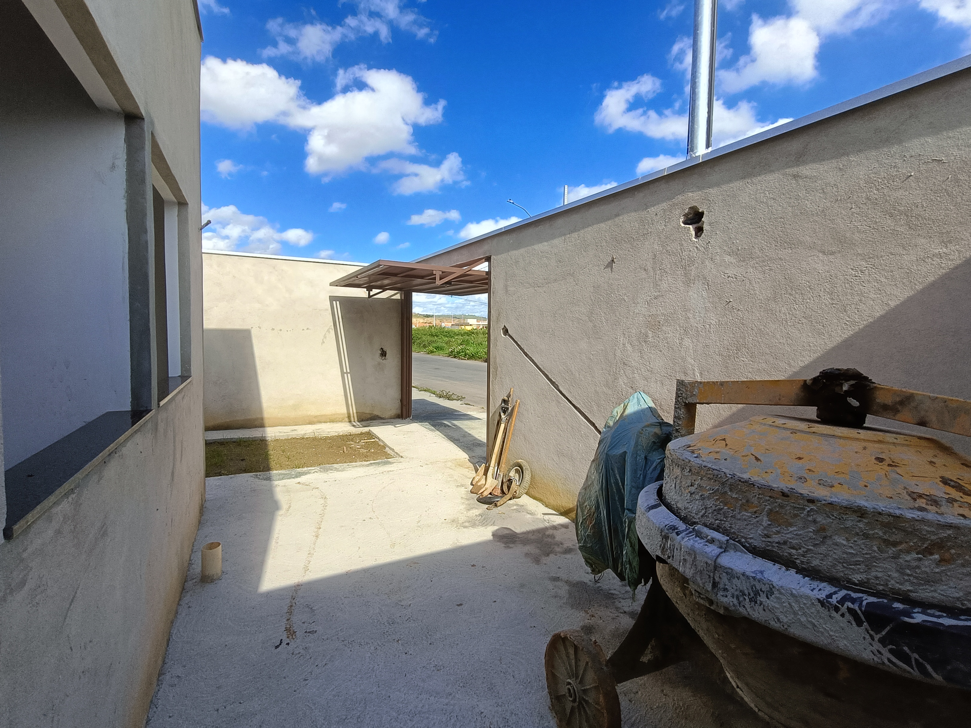 Casa à venda no Bairro Parque Olímpico: 4909-1-101.jpg