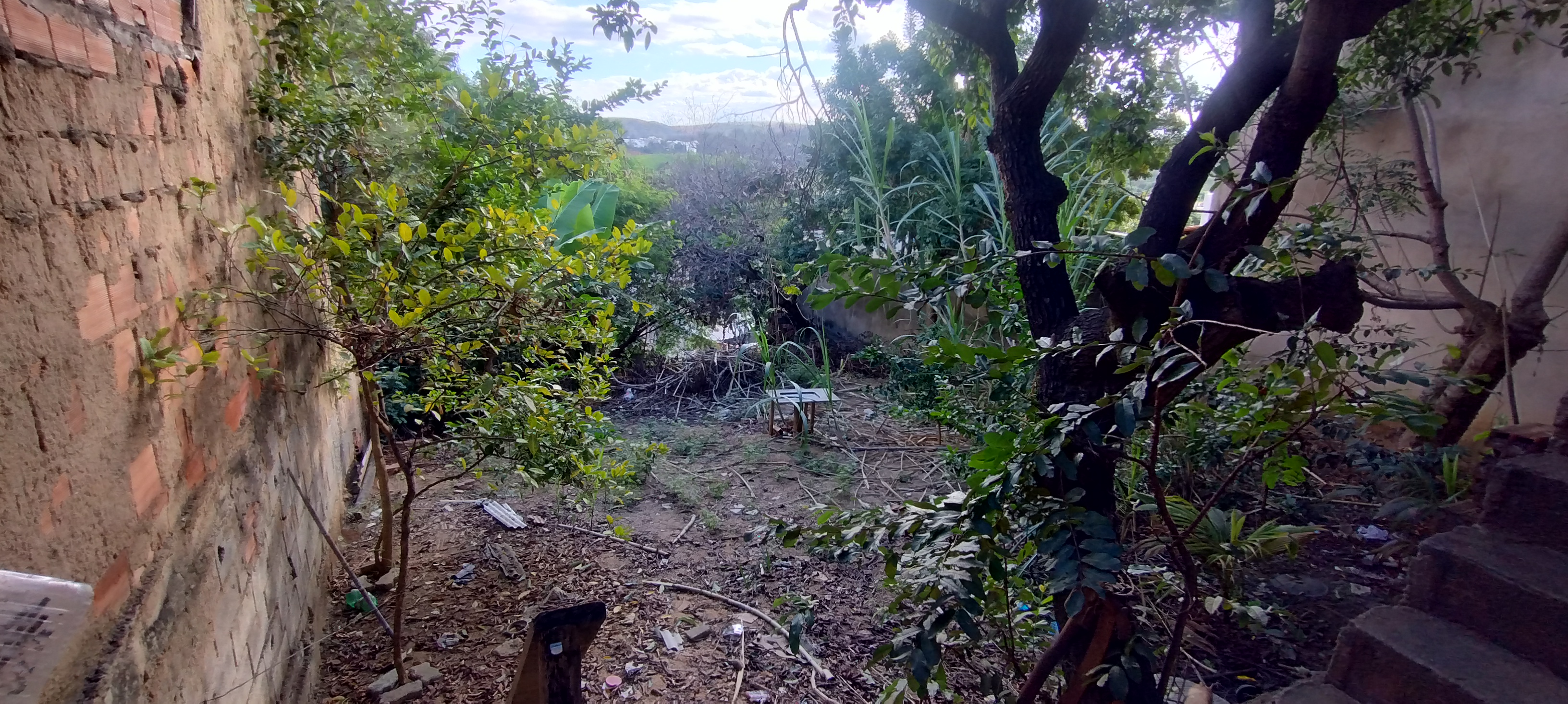 Casa à venda no Maria Eugênia: sc_imagens_82ee2326dc097bfe6a250c906bdca86e.jpg