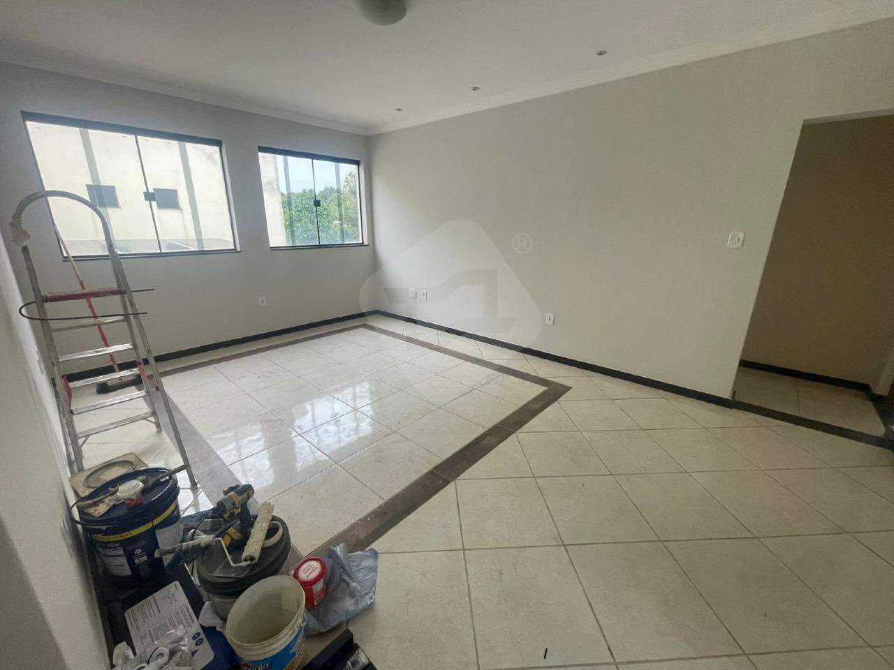 Apartamento para aluguel no Vale Pastoril: ENTRADA/SALA