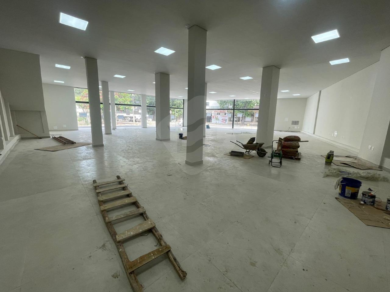 Loja para aluguel no Lourdes: 