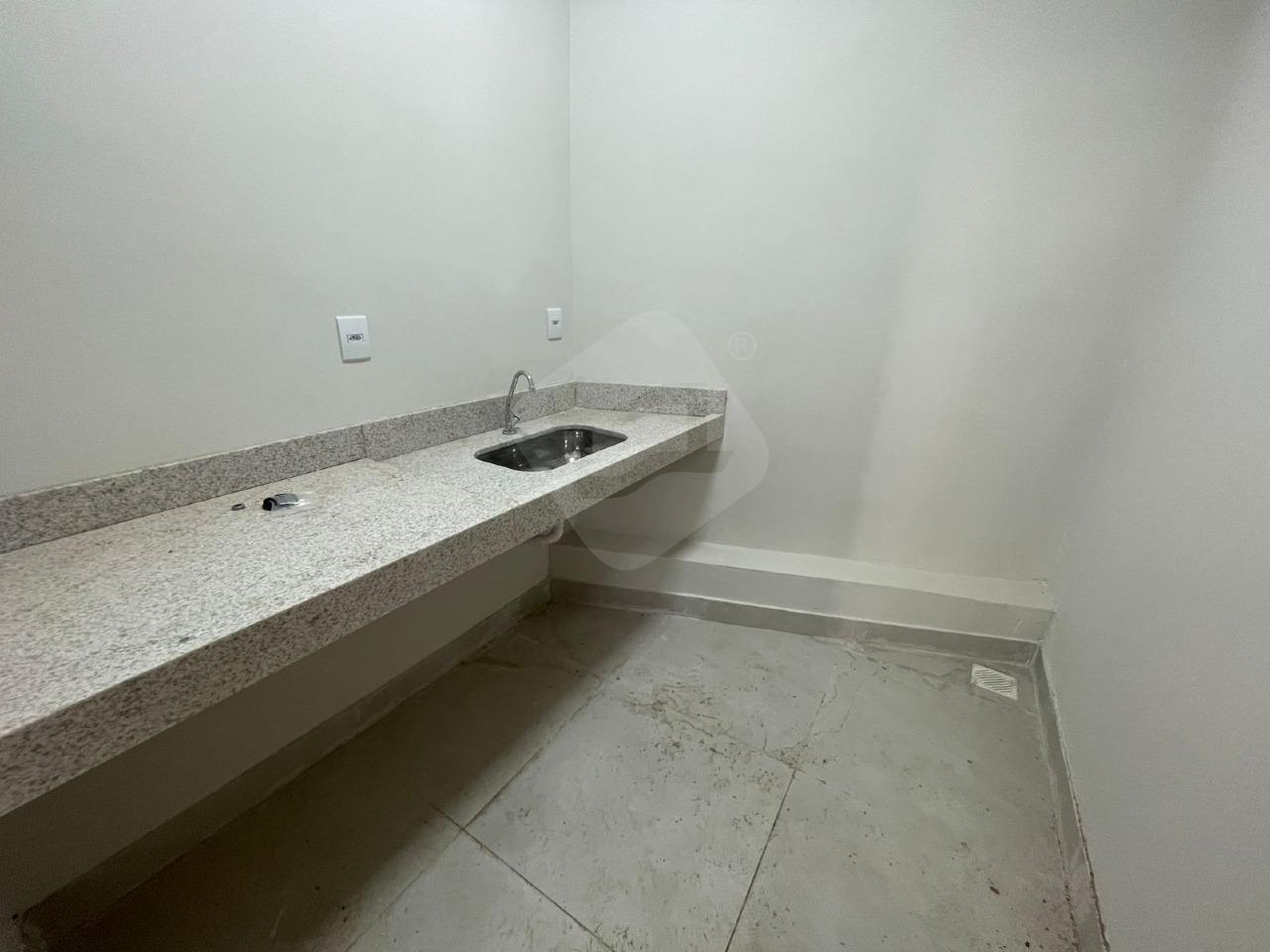 Loja para aluguel no Lourdes: 