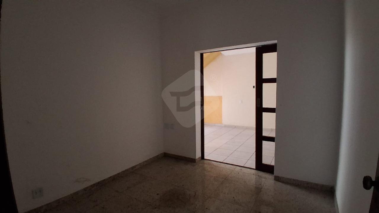 Casa para aluguel no Esplanada: QUARTO 1