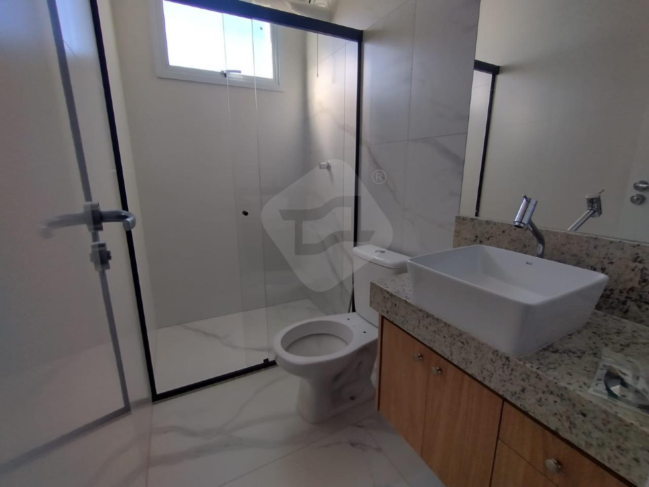 Apartamento para aluguel no Centro: BANHEIRO SUÍTE