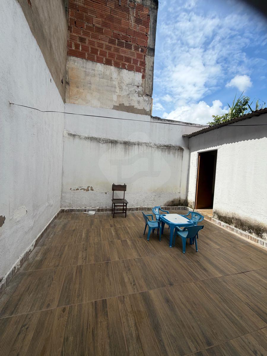 Casa à venda no Elvamar: 