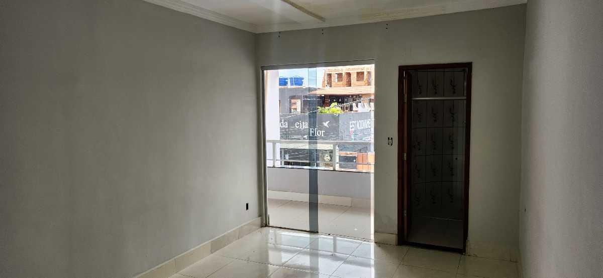 Casa à venda no Santos Dumont: 