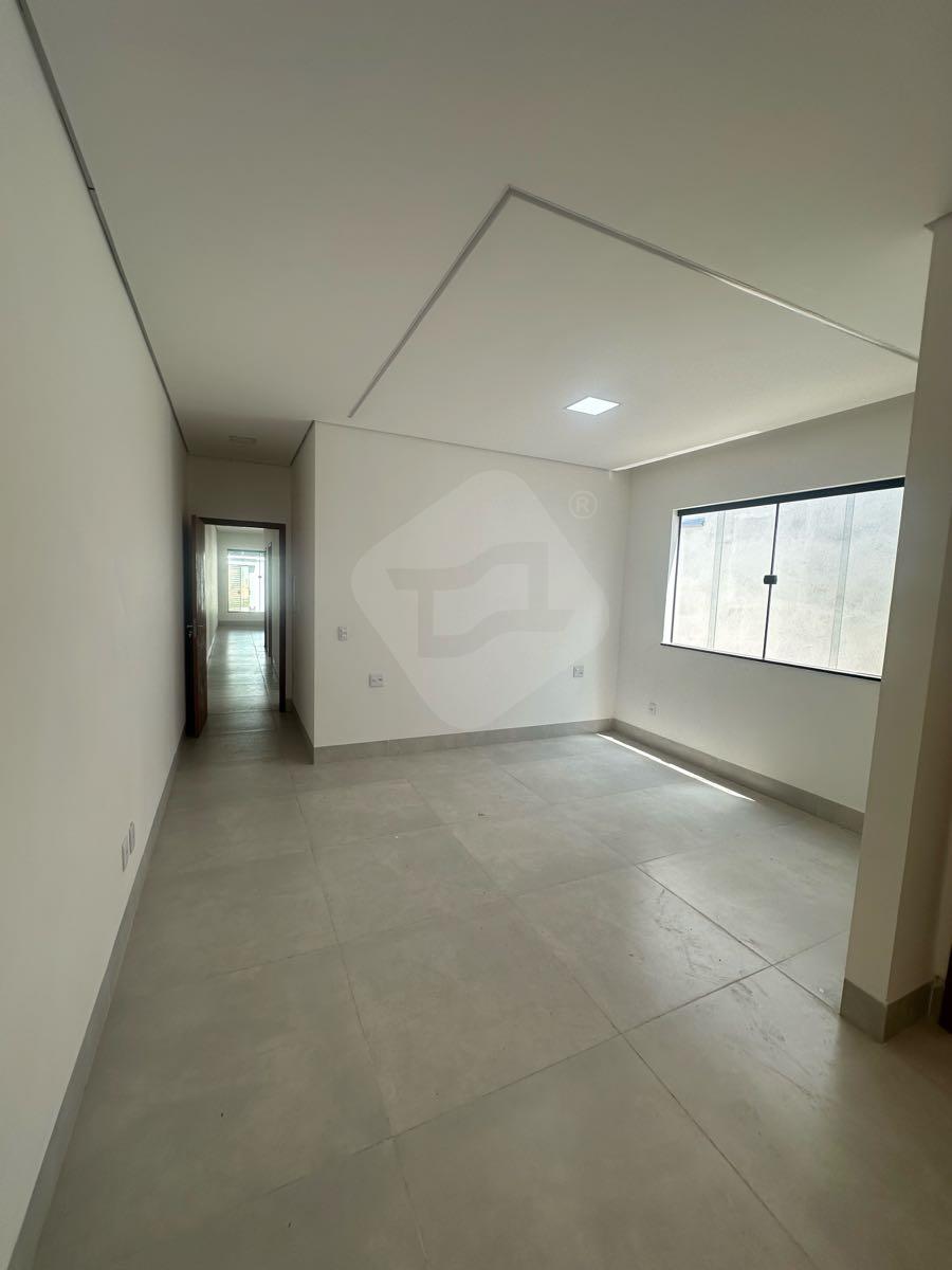 Casa à venda no Bosque da Figueira: 